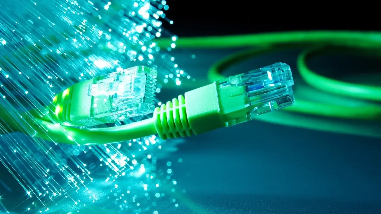 Pakistan Broadband Prices Reach Rs61,600 for 1,000 Mbps Connection