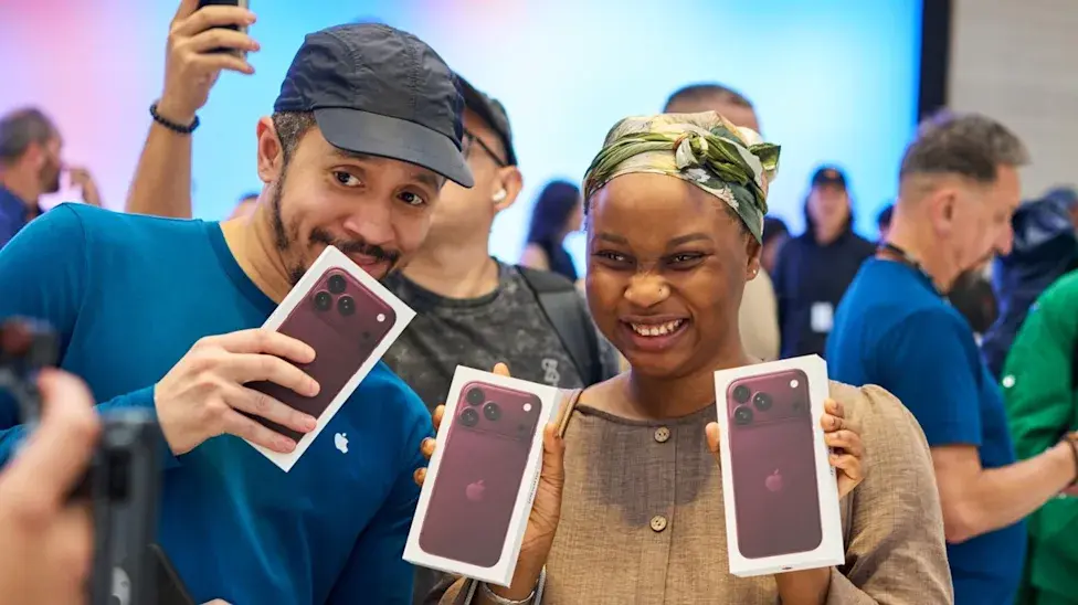 Why You Might Actually Need a 2TB Smartphone in 2026